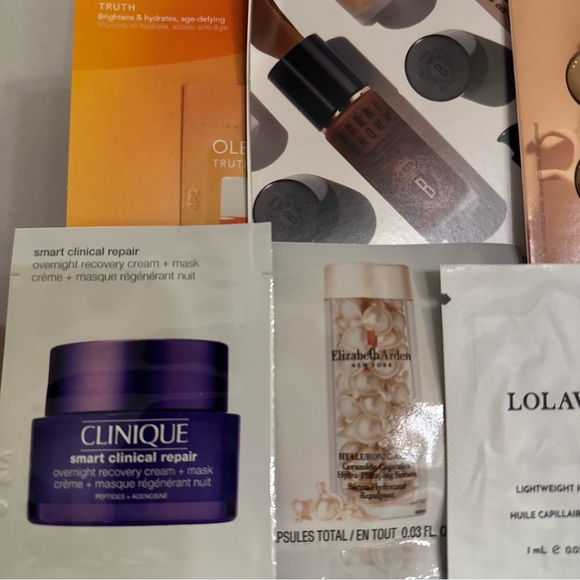 NEW 25-Piece Deluxe Sample Set with free Ulta bag peach colored - Picture 8 of 11